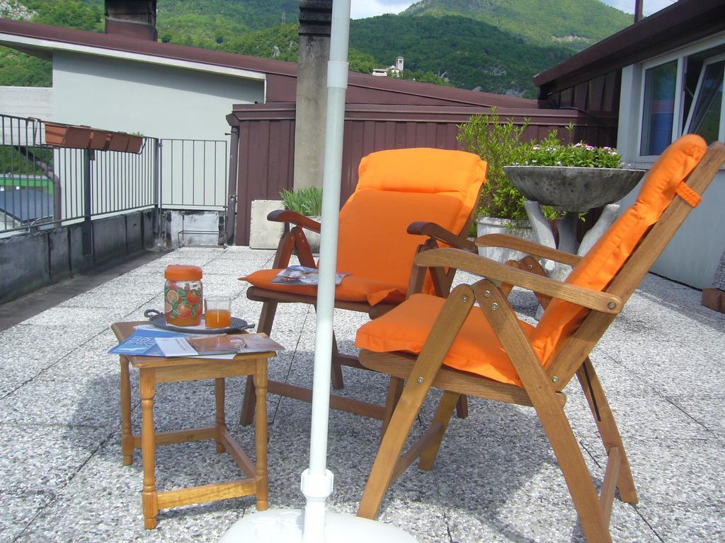 Bed & Breakfast "Il Cardo" Тольмеццо Екстер'єр фото
